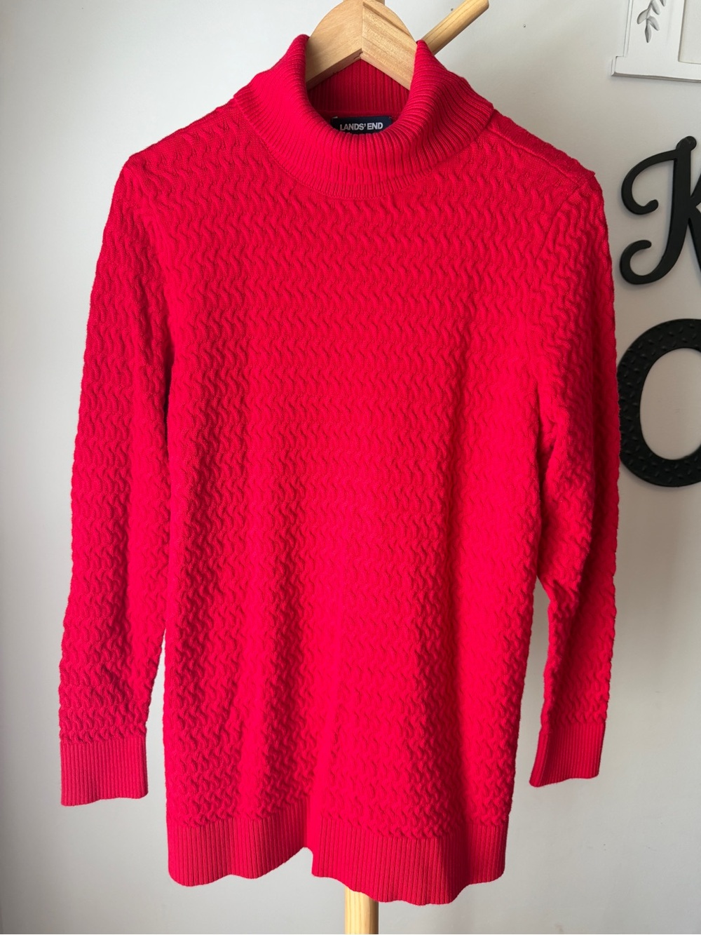 Lands End Red Textured Knit Turtleneck Sweater Women’s Size Large 100% Cotton